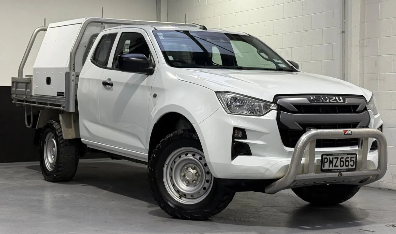 Isuzu D-Max on the LDM Christchurch yard
